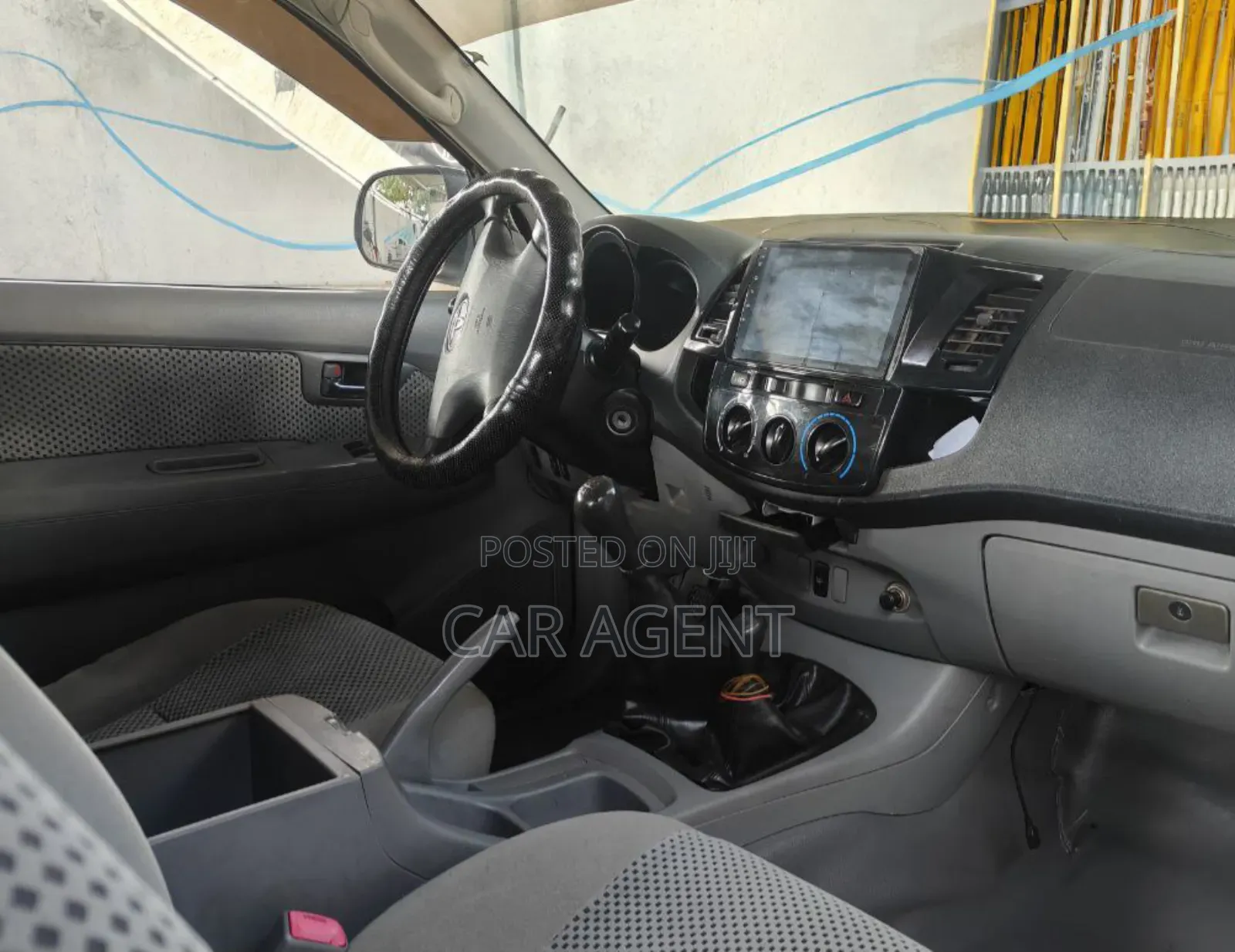 Toyota Hilux 2010 Gray