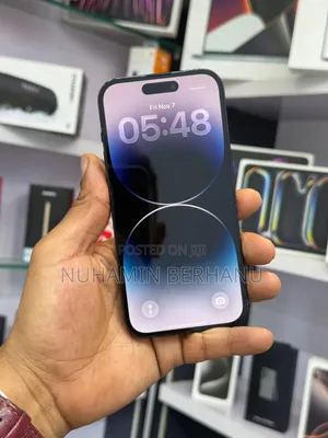 Photo - New Apple iPhone 14 Pro 256 GB Silver