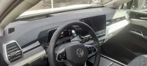 New Volkswagen ID.6 2024 White