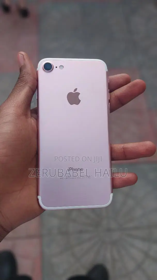 Apple iPhone 7 128 GB Pink
