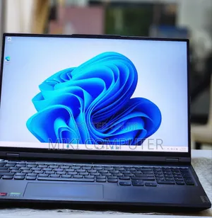 New Laptop Lenovo Legion 5 16GB AMD Ryzen 7 SSD 1T
