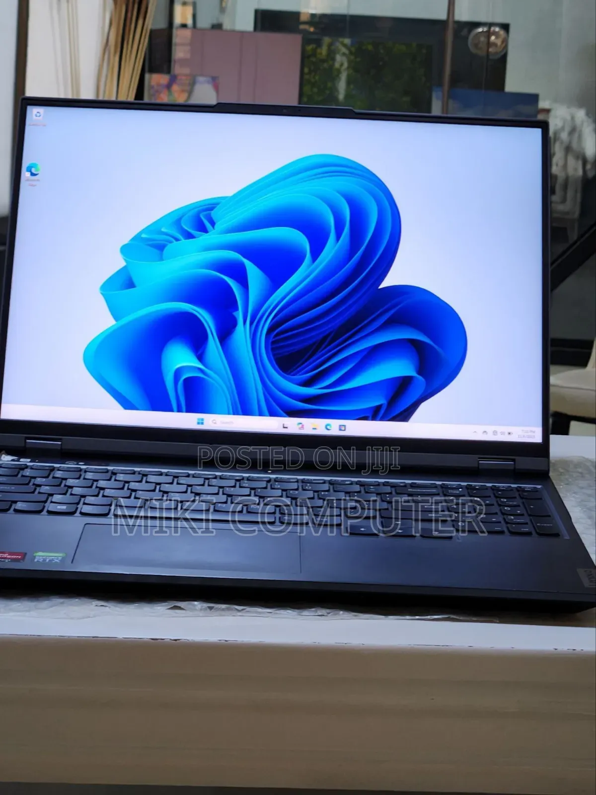 New Laptop Lenovo Legion 5 16GB AMD Ryzen 7 SSD 1T