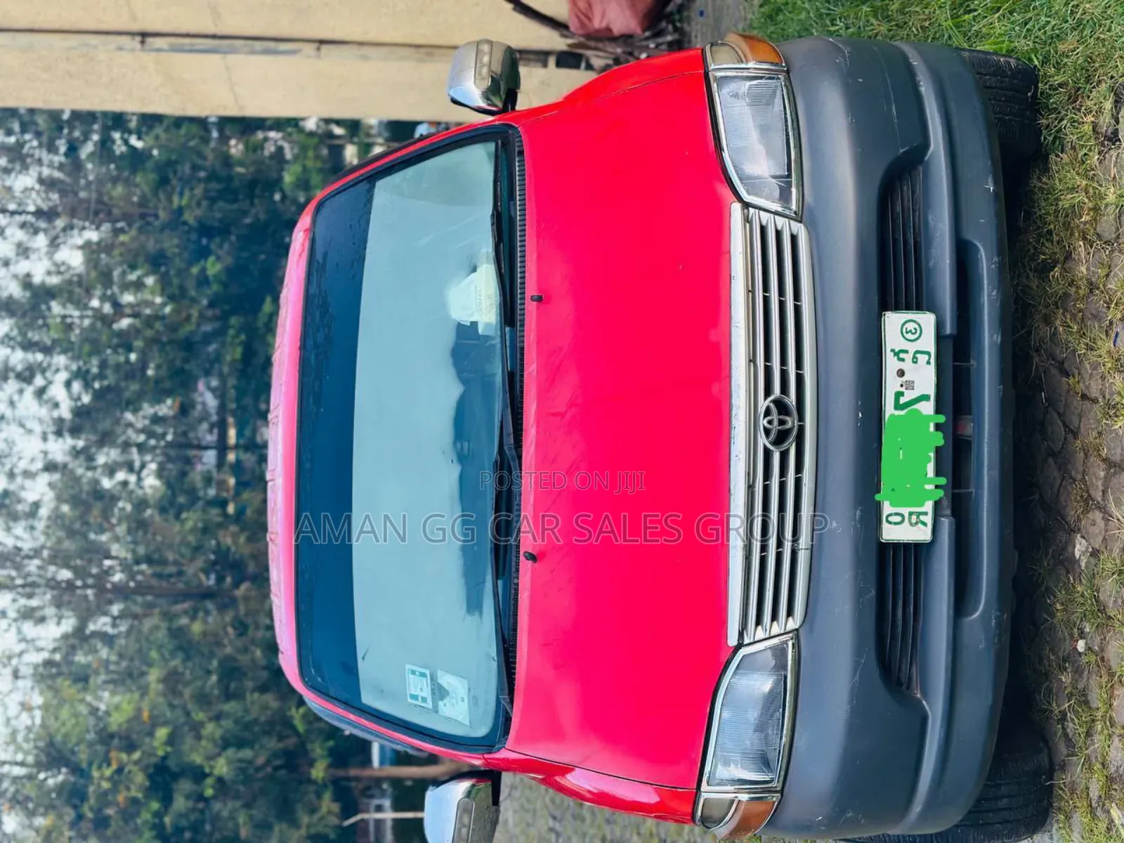 Toyota HiAce 2006 Red