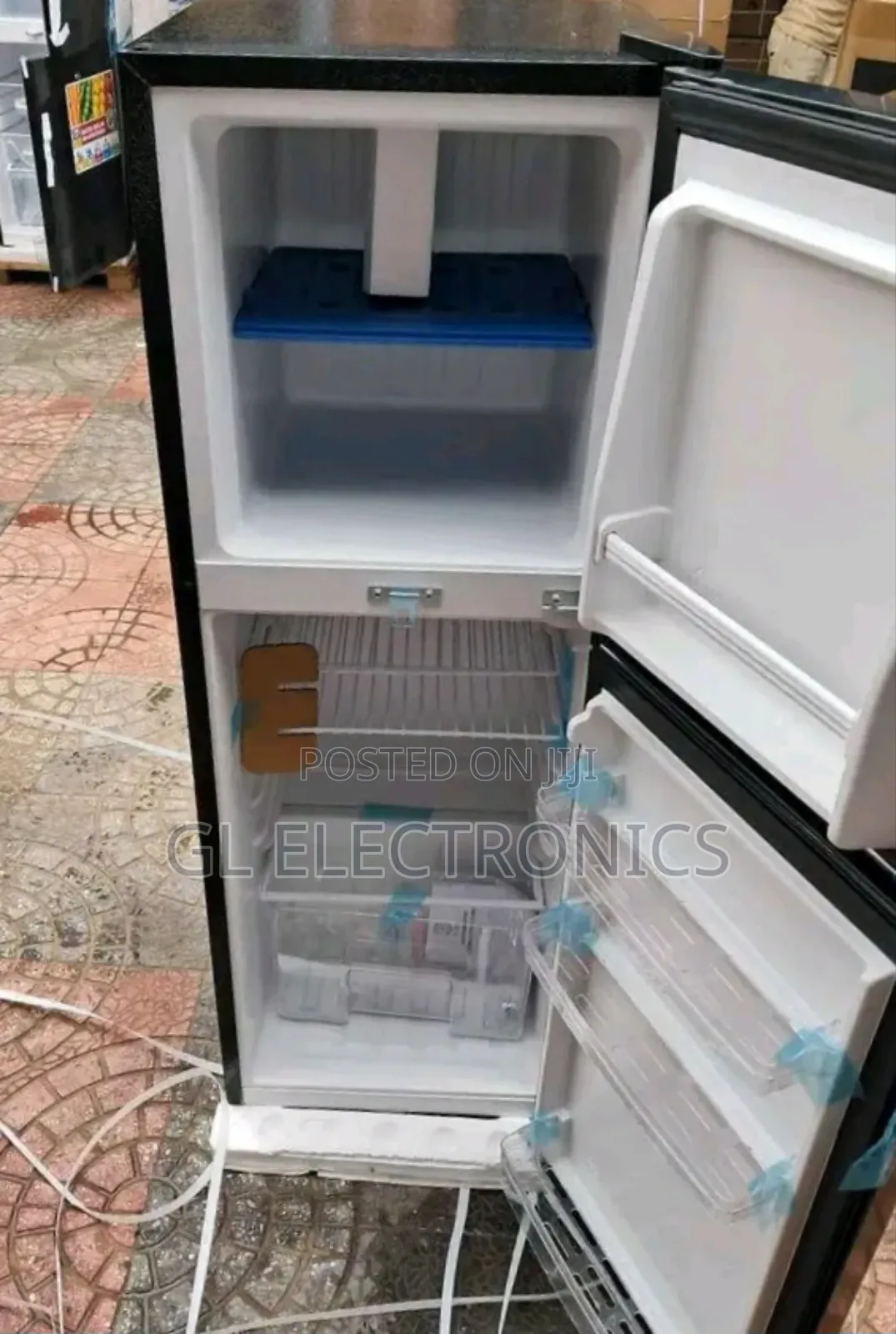 West Refergrator 270l