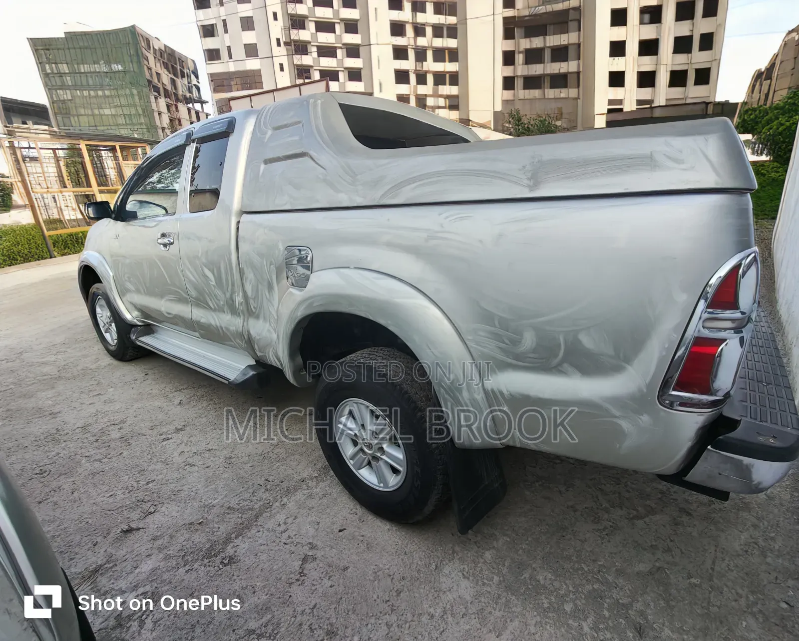 Toyota Hilux 2012 Silver
