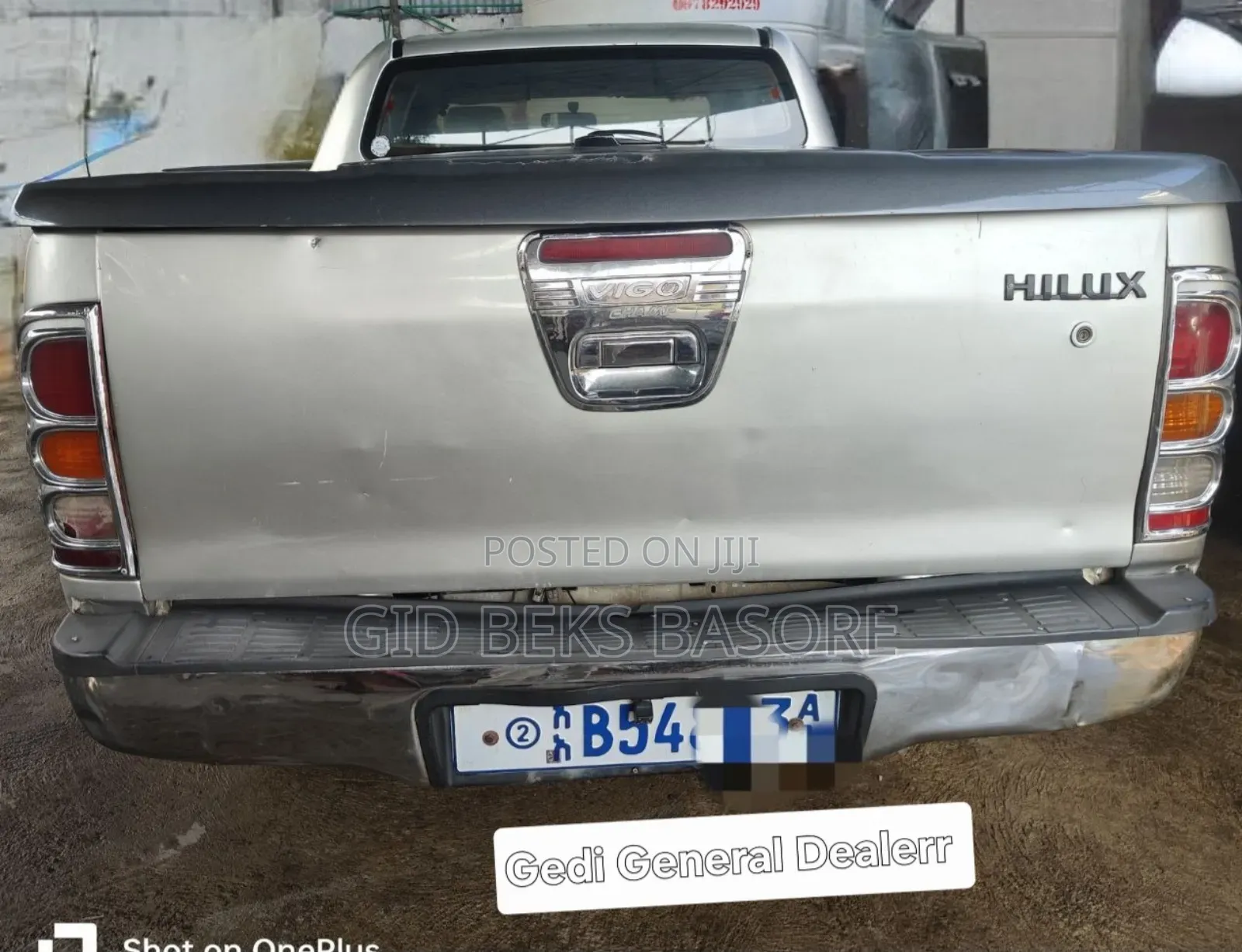 Toyota Hilux 2010 Silver