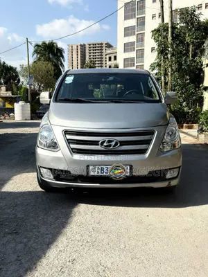 Hyundai Starex 2016 Silver