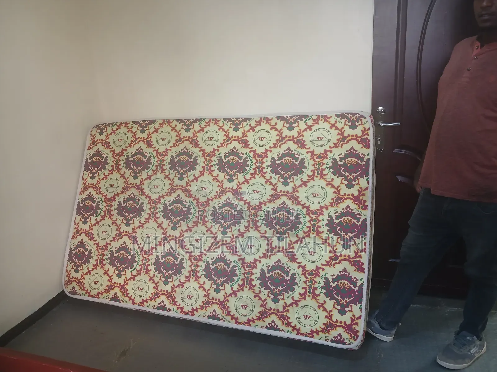 Used 1.20 Bed With Almost New Matters