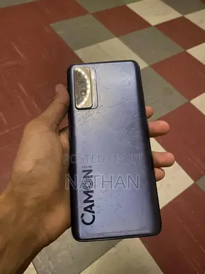 Photo - Tecno Camon 17 Pro 256 GB Blue
