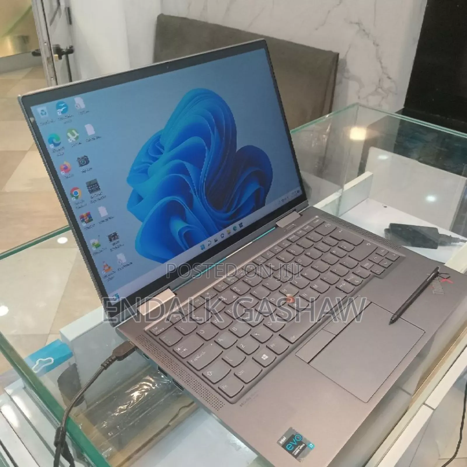 New Laptop Lenovo Thinkpad X1 Yoga 32GB Intel Core I7 SSD 512GB