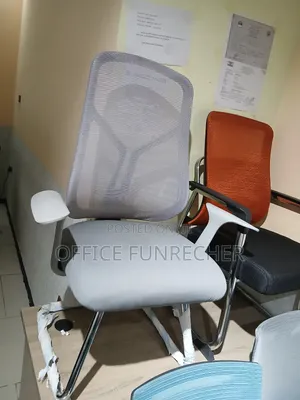 Photo - የቢሮ ወንበሮች Office Chairs