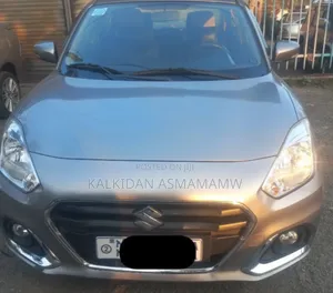 Photo - Suzuki Dzire 2021 Gray