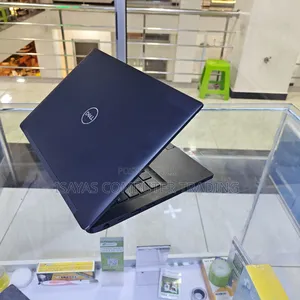 Photo - New Laptop Dell Latitude 7390 8GB Intel Core I5 SSD 256GB