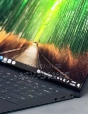 New Laptop Dell Latitude 9440 32GB Intel Core I7 SSD 512GB