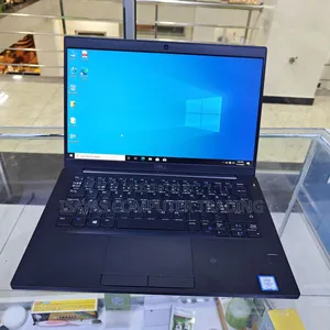 New Laptop Dell Latitude 7390 8GB Intel Core I5 SSD 256GB