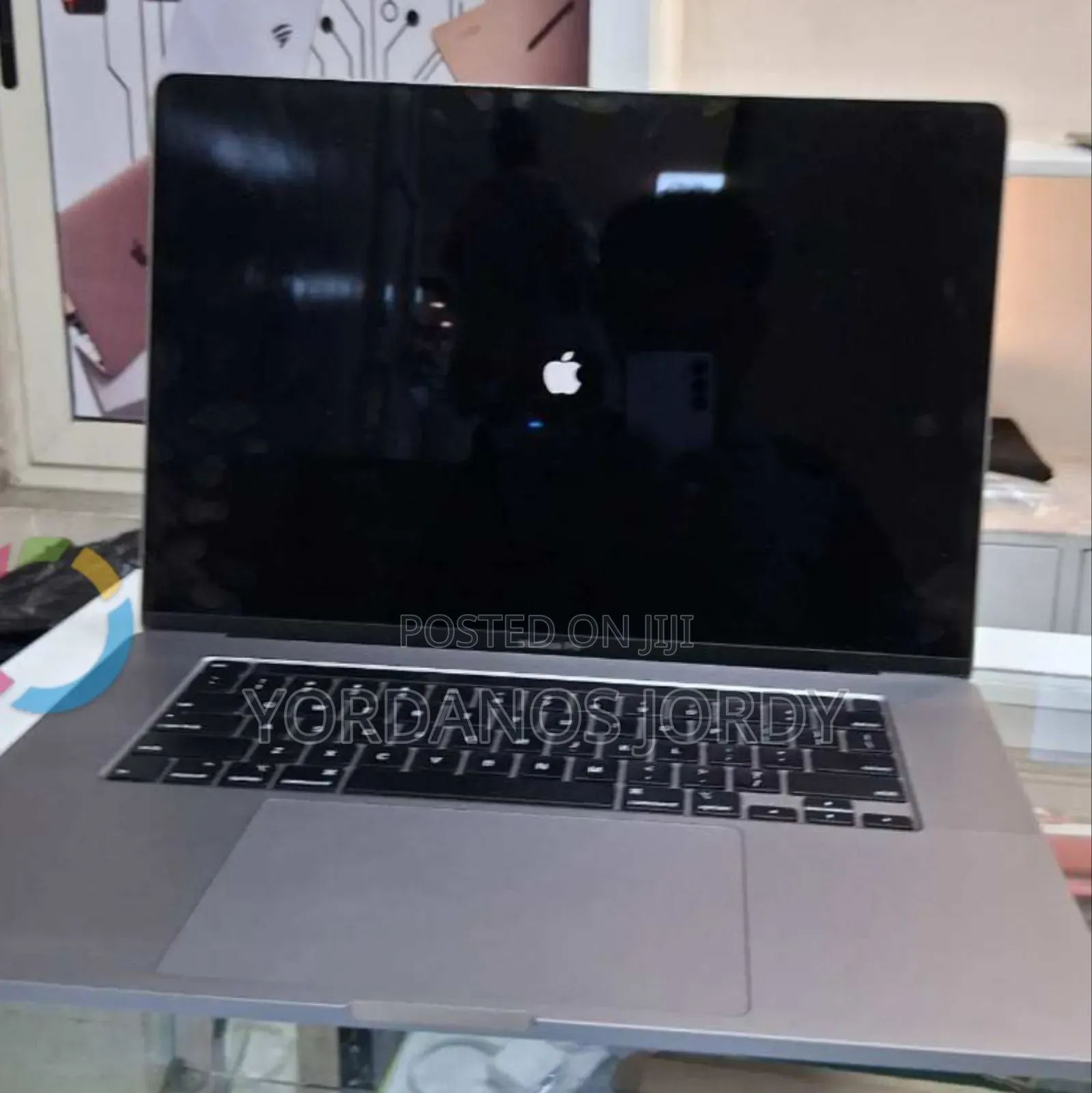 New Laptop Apple MacBook Pro 2019 32GB Intel Core I7 SSD 1T