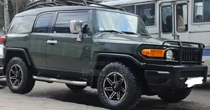 Photo - Toyota FJ Cruiser 2006 Green
