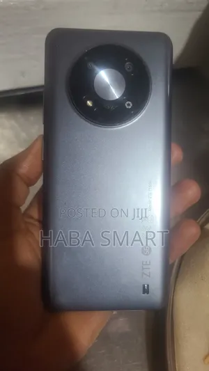 Photo - ZTE Blade A72 5G 128 GB Blue