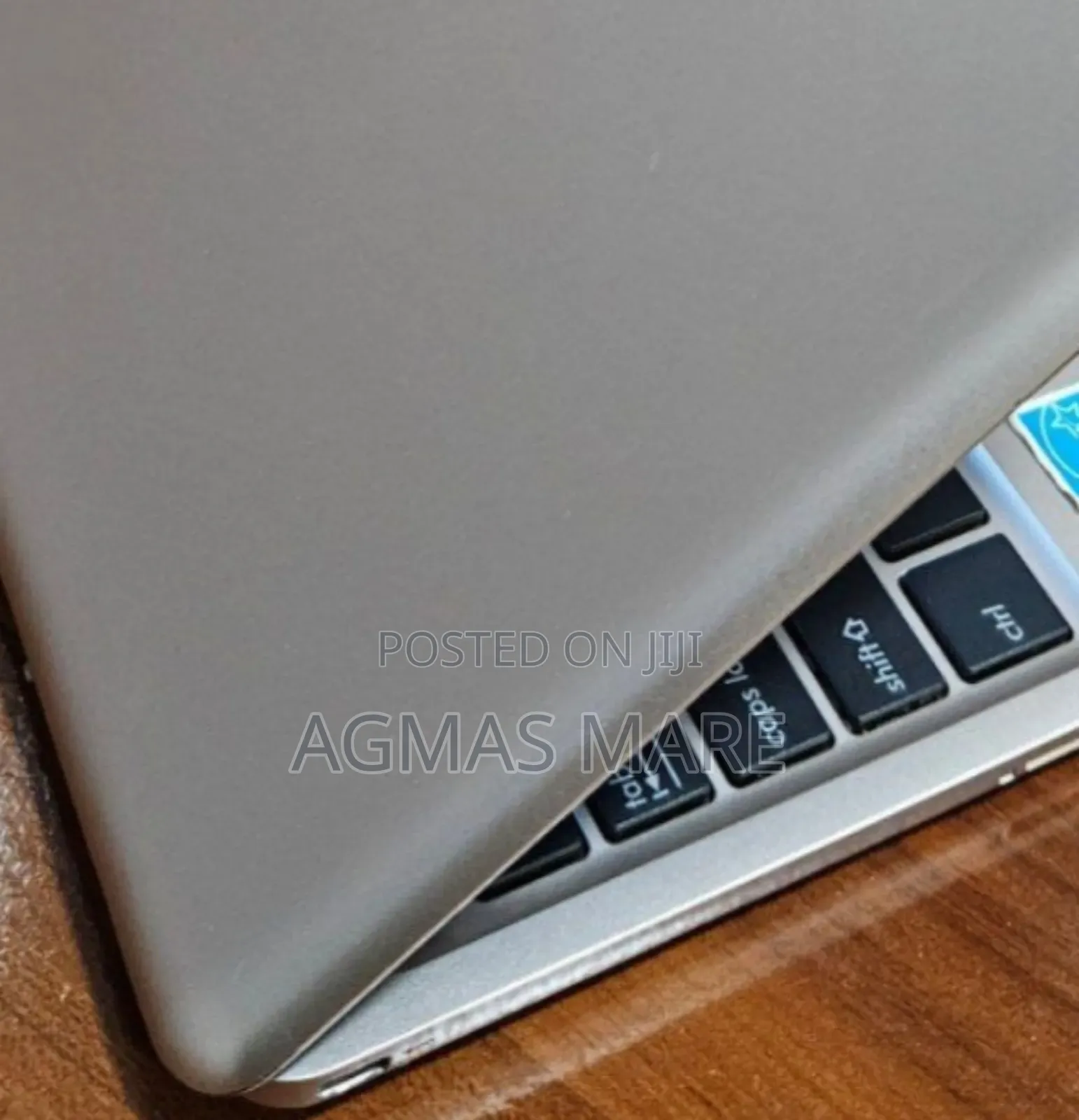 New Laptop Asus 1015E 2GB Intel Core 2 Quad SSD 32GB