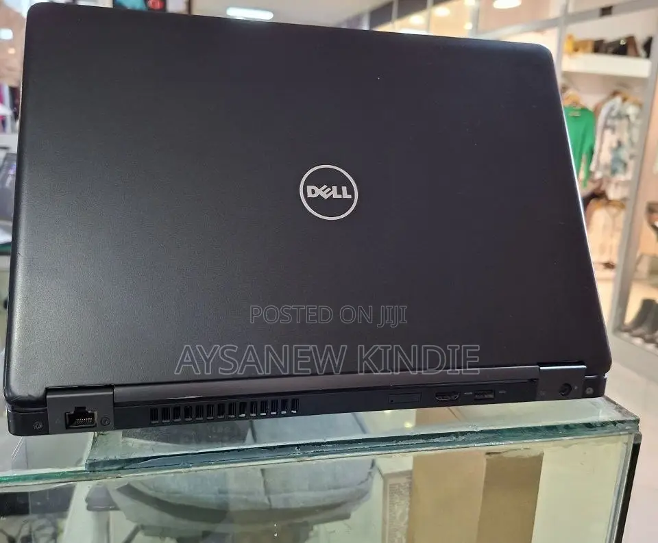 New Laptop HP Pavilion 15 8GB Intel Core I5 SSD 256GB