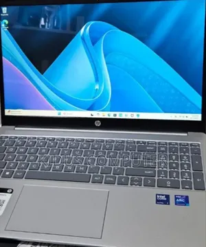 New Laptop HP 16GB Intel Core Ultra 7 SSD 512GB