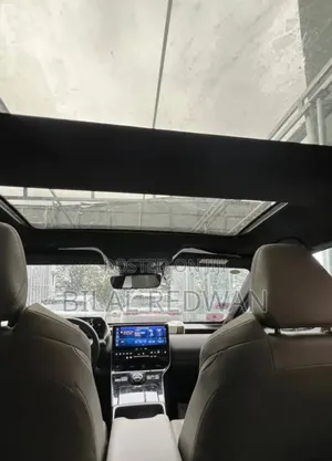 Toyota bZ4X 71.4 kWh AWD 2023 Gray