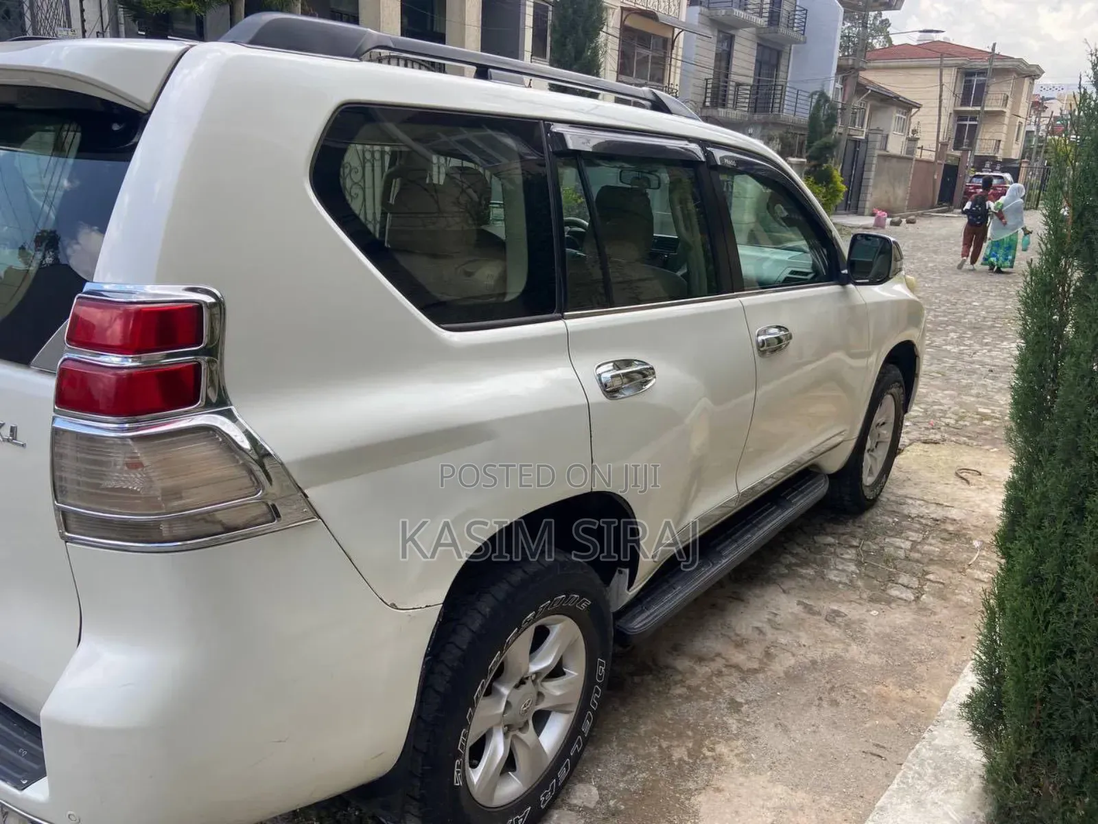 Toyota Land Cruiser Prado 2.7 i 2011 White