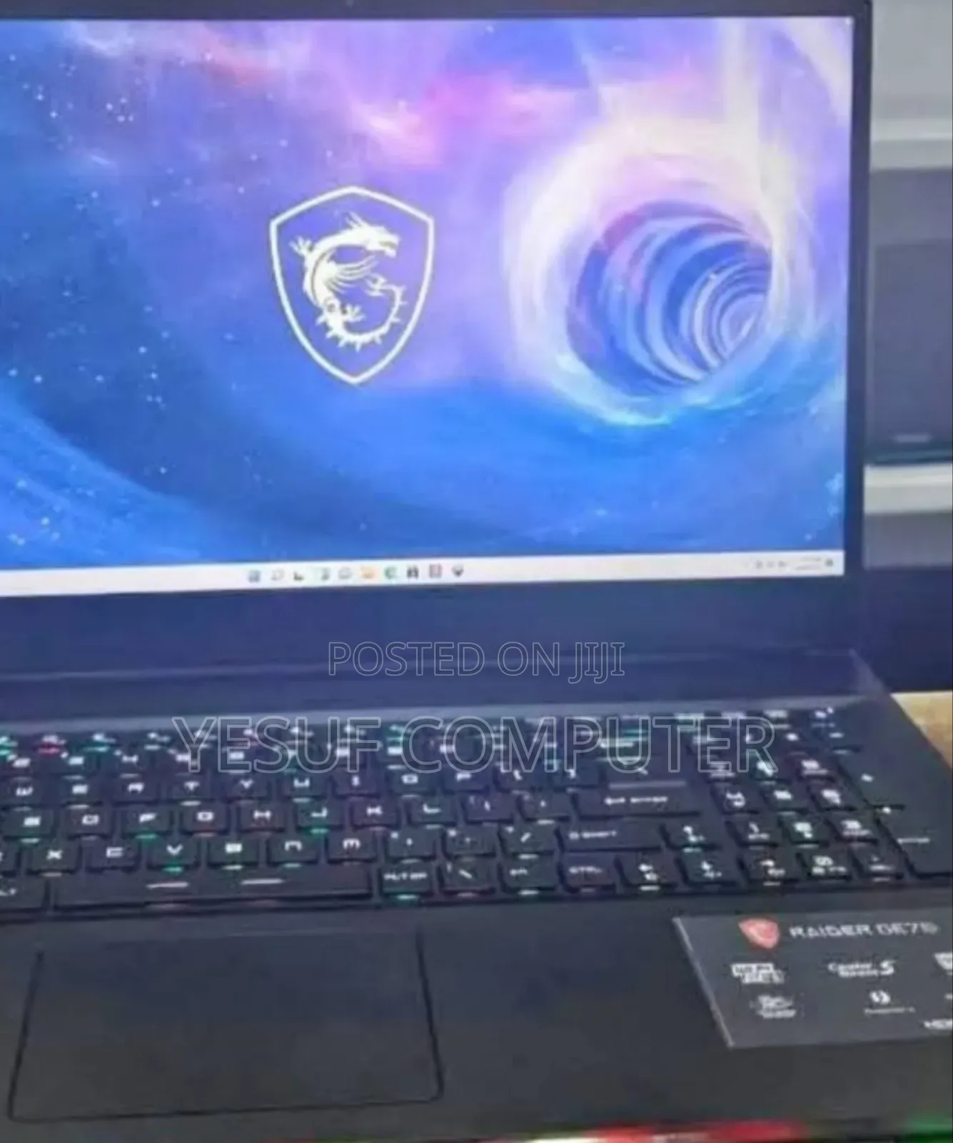 New Laptop MSI Raider GE68HX 13vi-202us 32GB Intel Core I9 SSD 2T