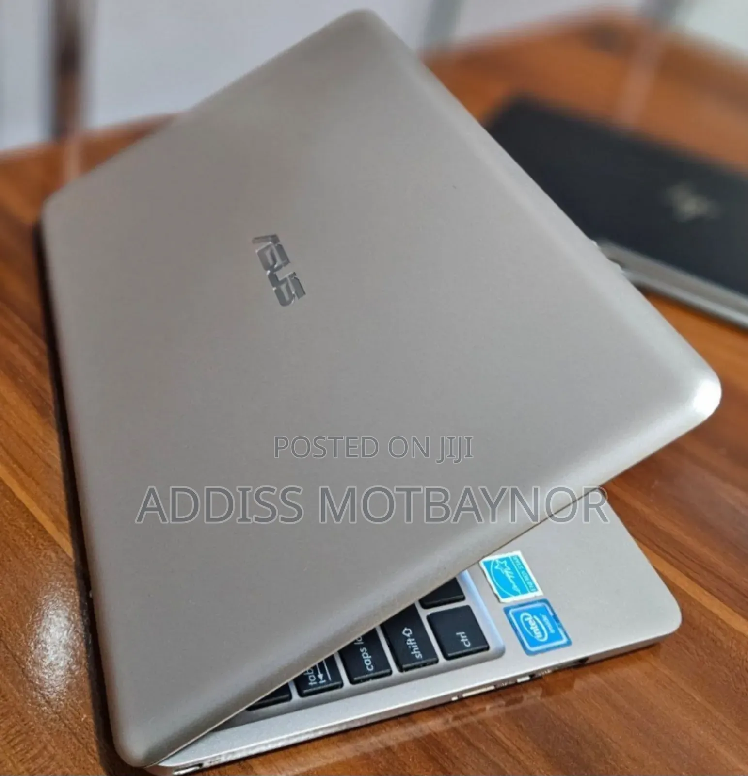 New Laptop Asus VivoBook 15 X505BA 2GB Intel Pentium SSD 32GB