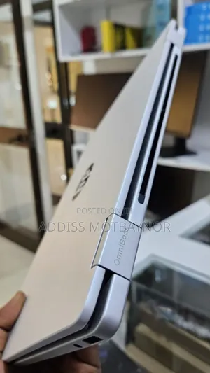 New Laptop HP OmniBook X Flip 14" 16GB Intel Core Ultra 7 SSD 1T