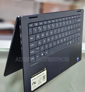 New Laptop HP OmniBook 5 14" 16GB Intel Core Ultra 7 SSD 1T