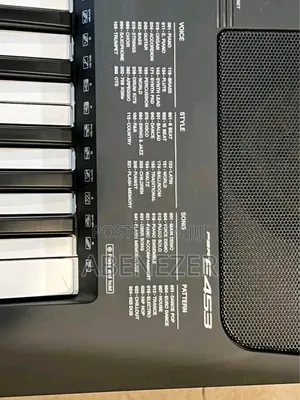Yamaha PSR E 453 Keyboard Piano