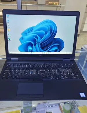 New Laptop Dell Latitude 5591 16GB Intel Core I5 SSD 512GB
