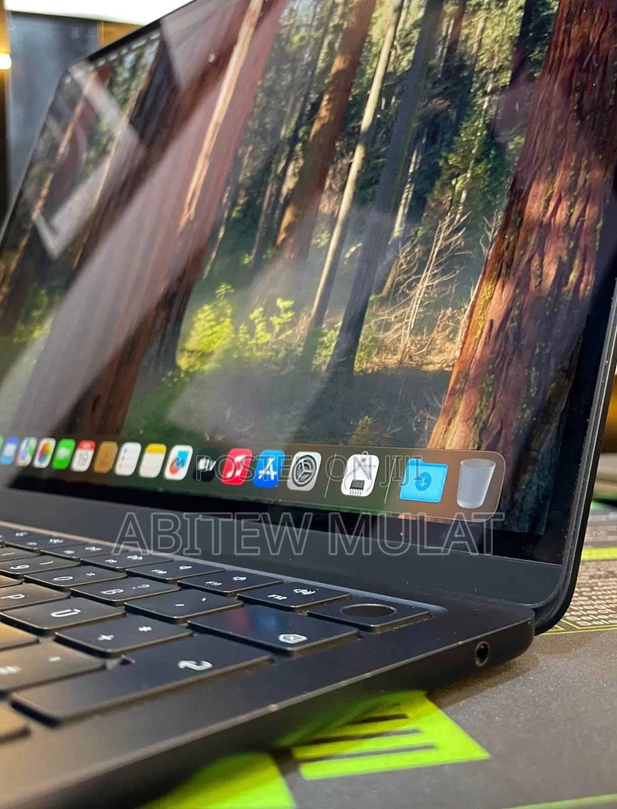 New Laptop Apple MacBook Air 2023 M2 24GB Apple M2 SSD 1T