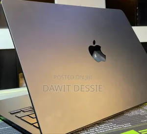 Photo - New Laptop Apple MacBook Air 2022 M2 24GB Apple M2 SSD 1T