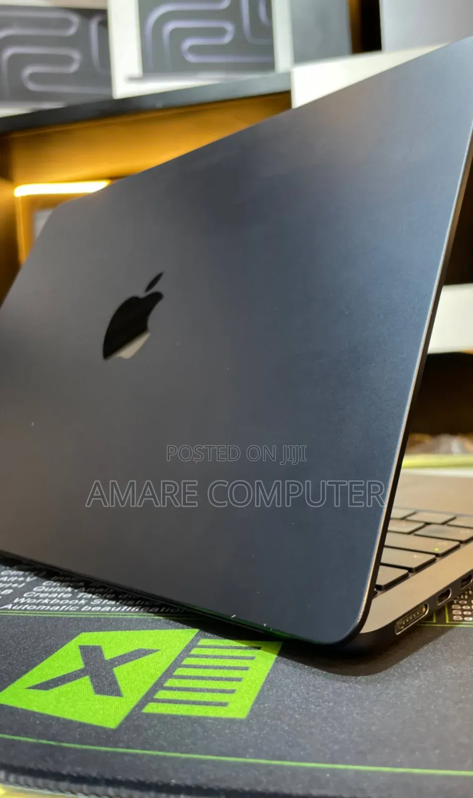 New Laptop Apple MacBook Air 2022 M2 16GB Apple M2 SSD 1T