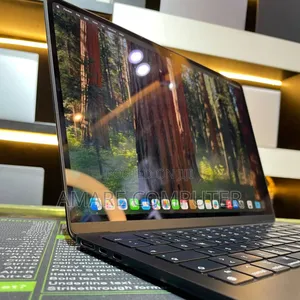 New Laptop Apple MacBook Air 2022 M2 16GB Apple M2 SSD 1T