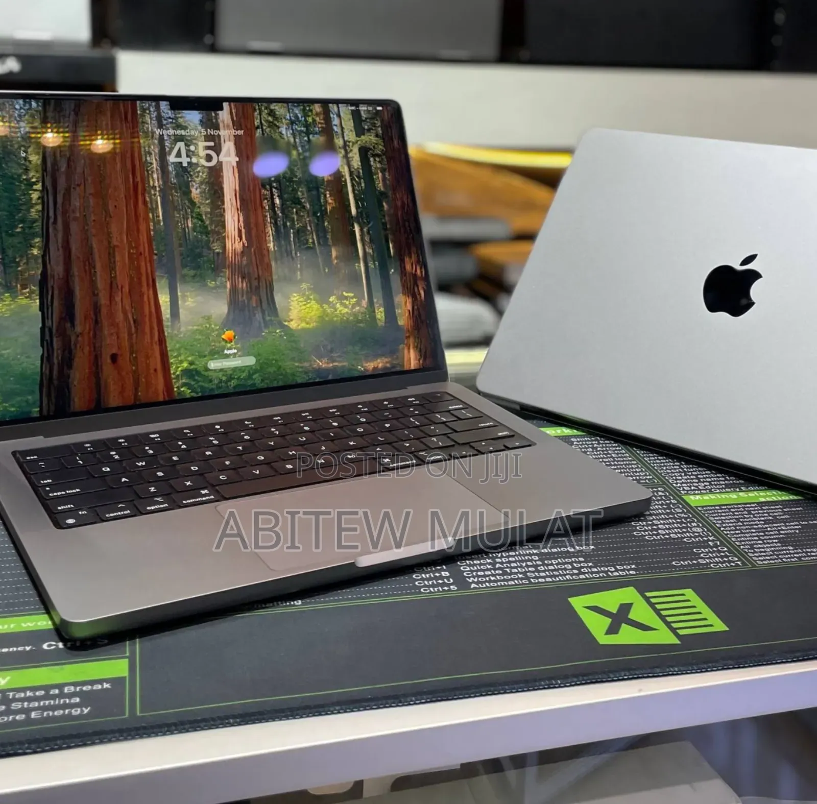 New Laptop Apple MacBook Pro 2021 M1 32GB Apple M1 SSD 512GB