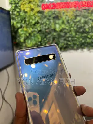 Samsung Galaxy S10 5G 256 GB Silver