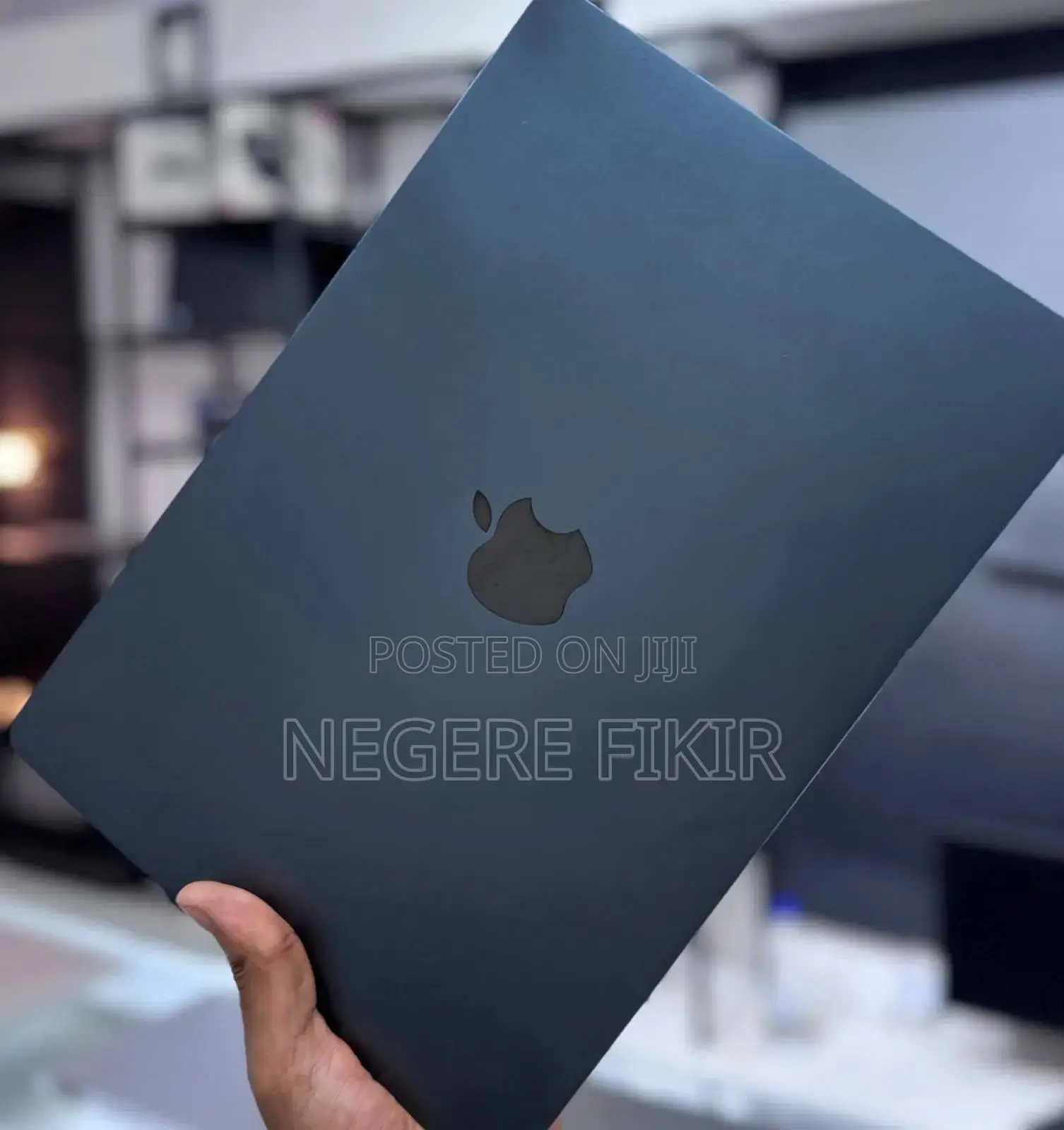 New Laptop Apple MacBook Air 2022 M2 8GB Intel Core M2 SSD 256GB