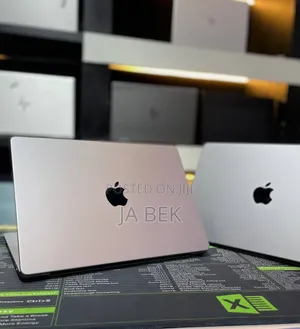 New Laptop Apple MacBook Pro M1 32GB Apple M1 Pro SSD 512GB