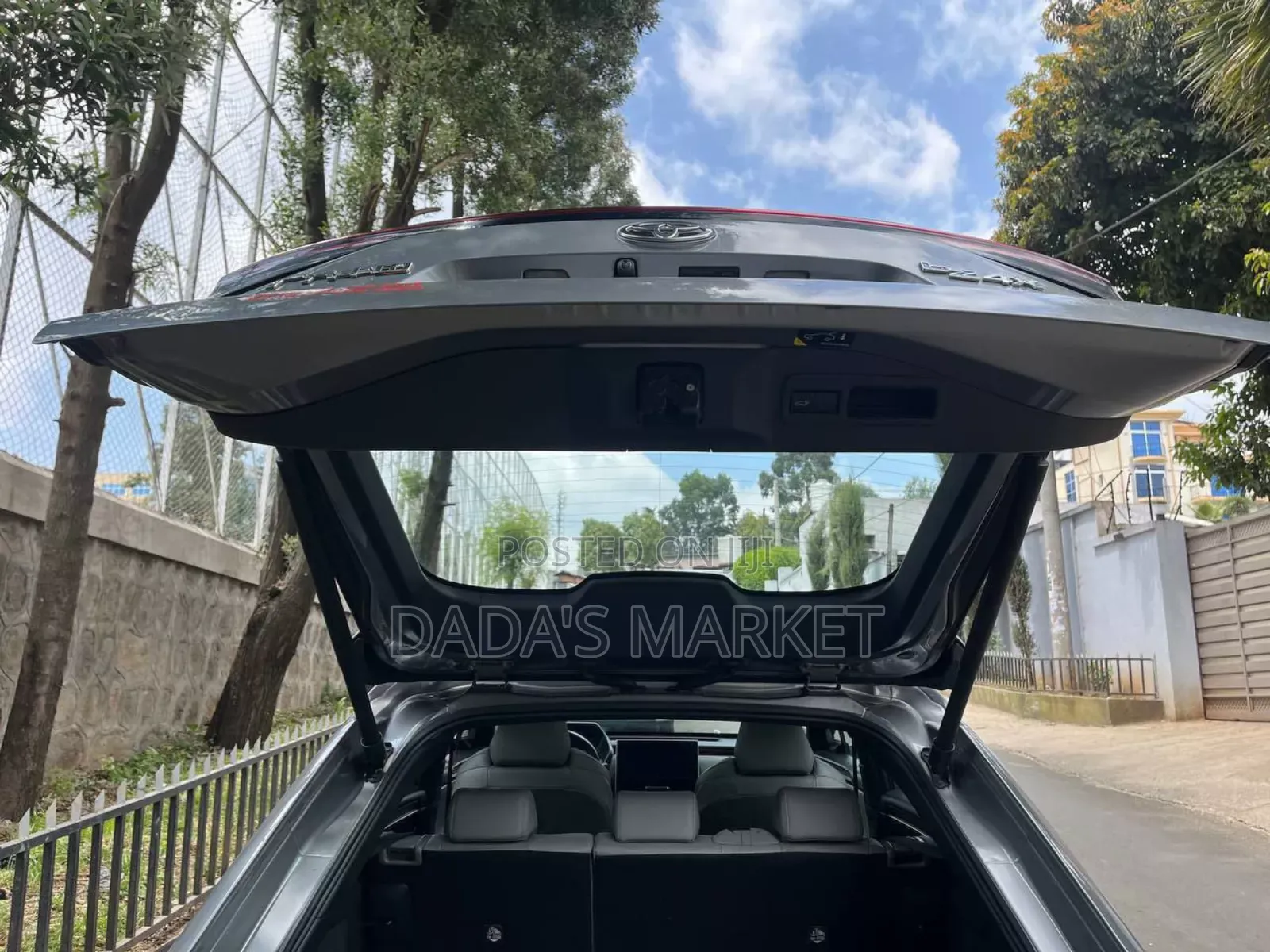 Toyota bZ4X 2023 Gray