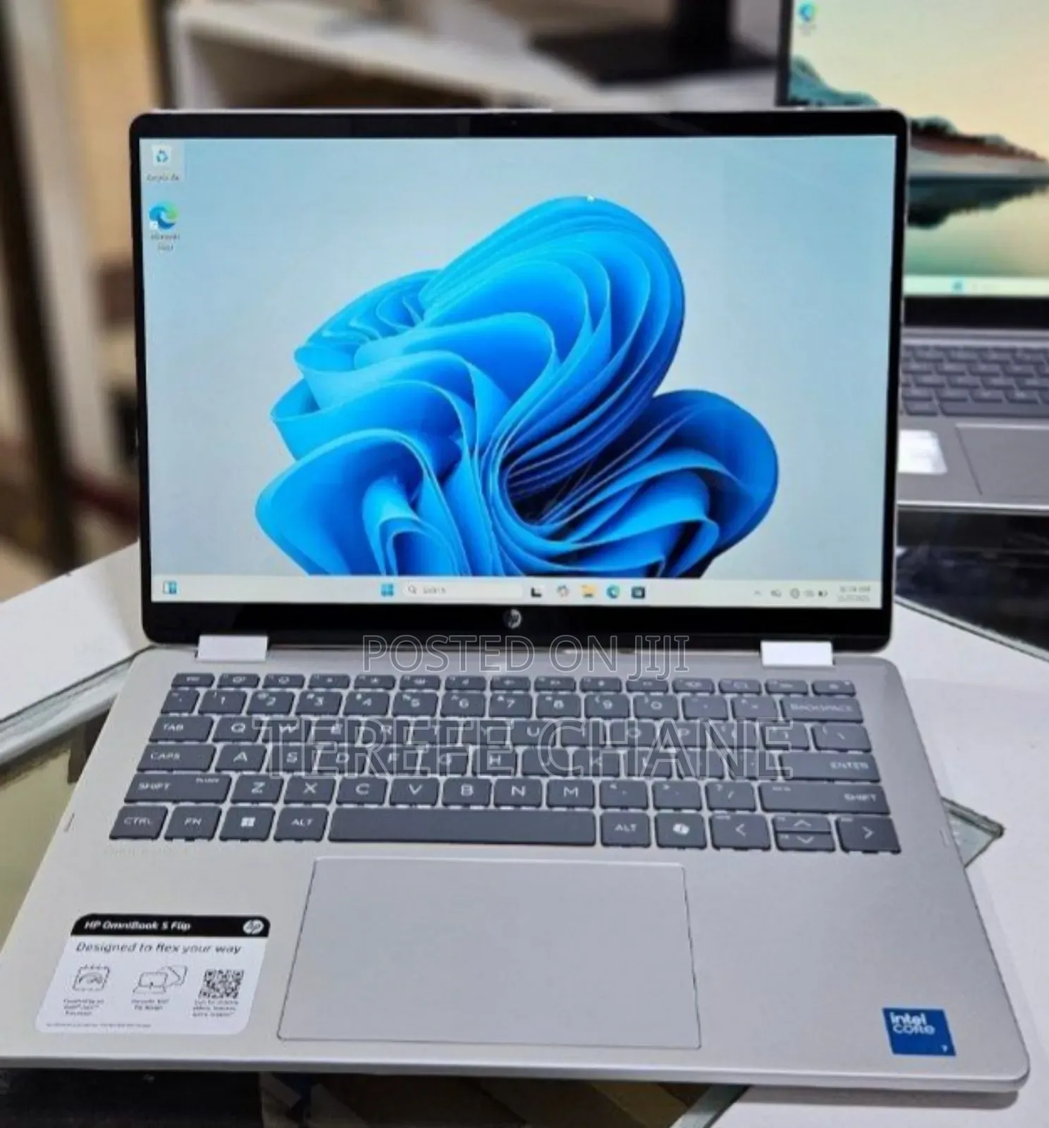 New Laptop HP OmniBook 7 14" 16GB Intel Core I7 SSD 512GB