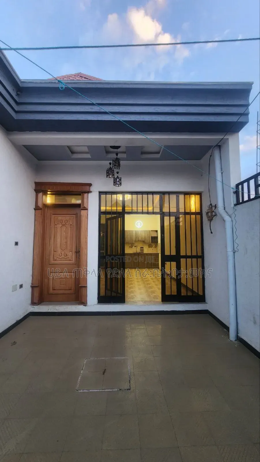 Furnished 5bdrm Villa in ለገጣፎ አካባቢ, Oromia-Finfinne for sale