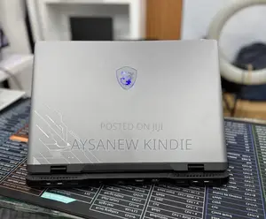 New Laptop MSI Crosshair 15 B12U 16GB Intel Core i7 SSD 1T