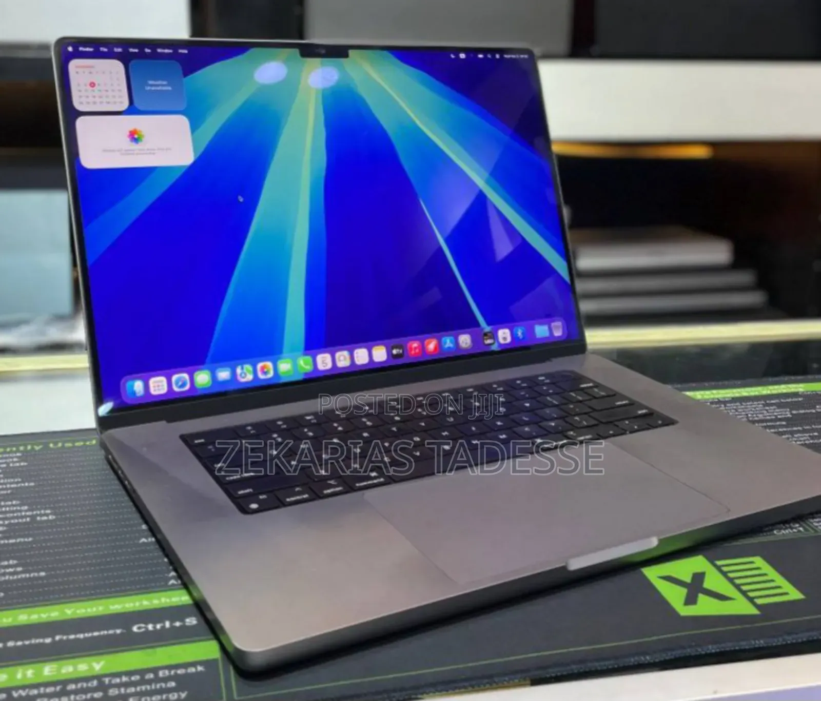 New Laptop Apple MacBook Pro M1 16GB Apple M1 SSD 1T