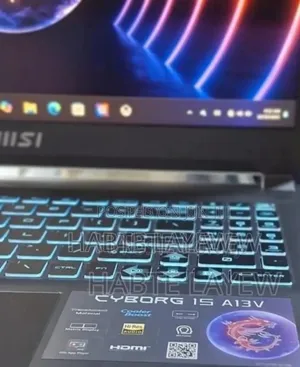 New Laptop MSI GP75 Leopard 16GB Intel Core i7 SSD 512GB