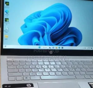 New Laptop HP Pavilion 15 8GB Intel Core i5 SSD 512GB