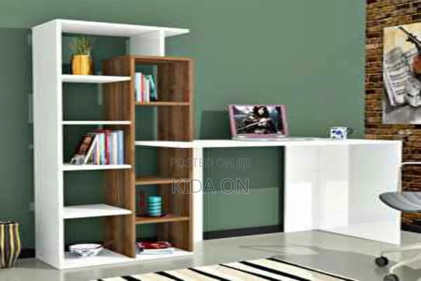 ዘመናዊ Reading Table