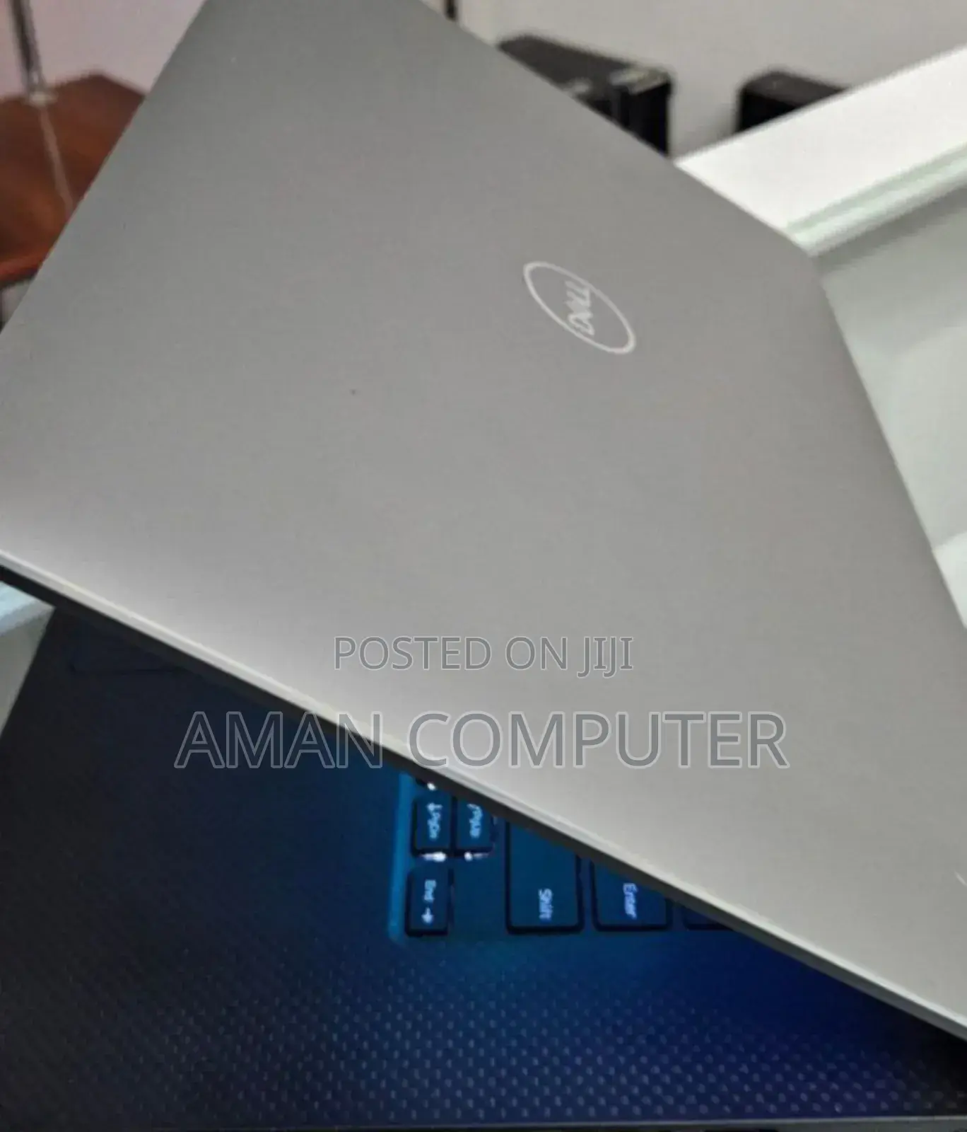 New Laptop Dell Precision 5540 16GB Intel Core I5 SSD 256GB